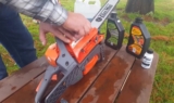 Por supuesto, aquí tienes una opción de título para tu artículo: Guía completa para la limpieza del carburador de tu motosierra: ¡Mantén tu herramienta en perfecto estado!