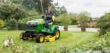 El tractor podadora de césped: la solución ideal para el cuidado y mantenimiento de tu jardín